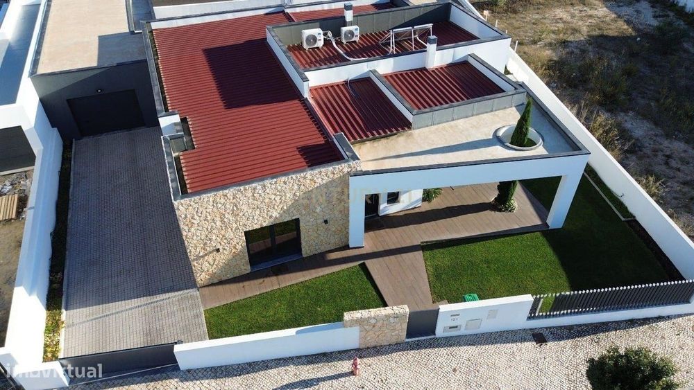 Moradia isolada T4 Jardins de Santiago - Setúbal