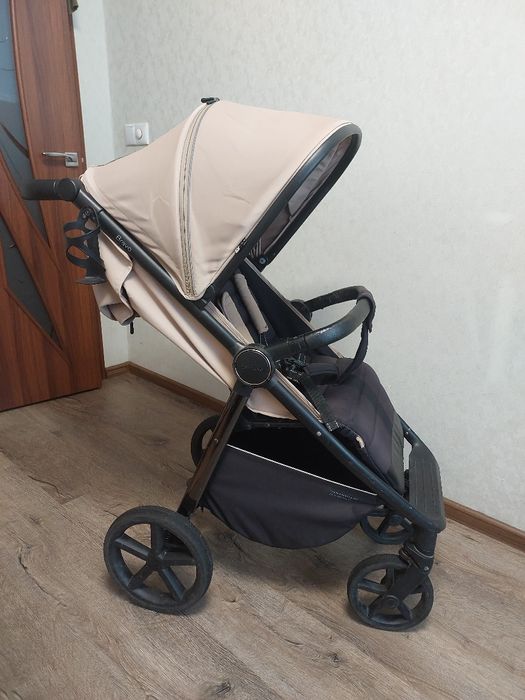 Прогулянкова коляска візочок Carrello bravo plus 2023