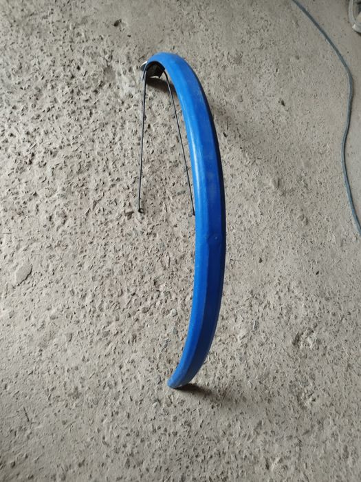 Бризговики, крила, захист колеса на велосипед