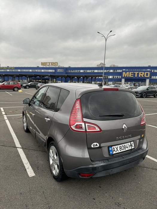 Renault Scenic 3 2011