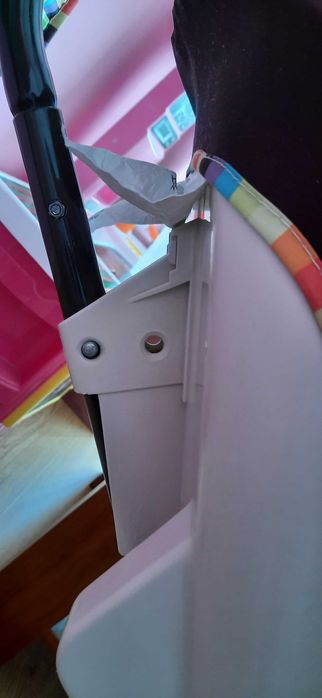 Baloiço bebé com música