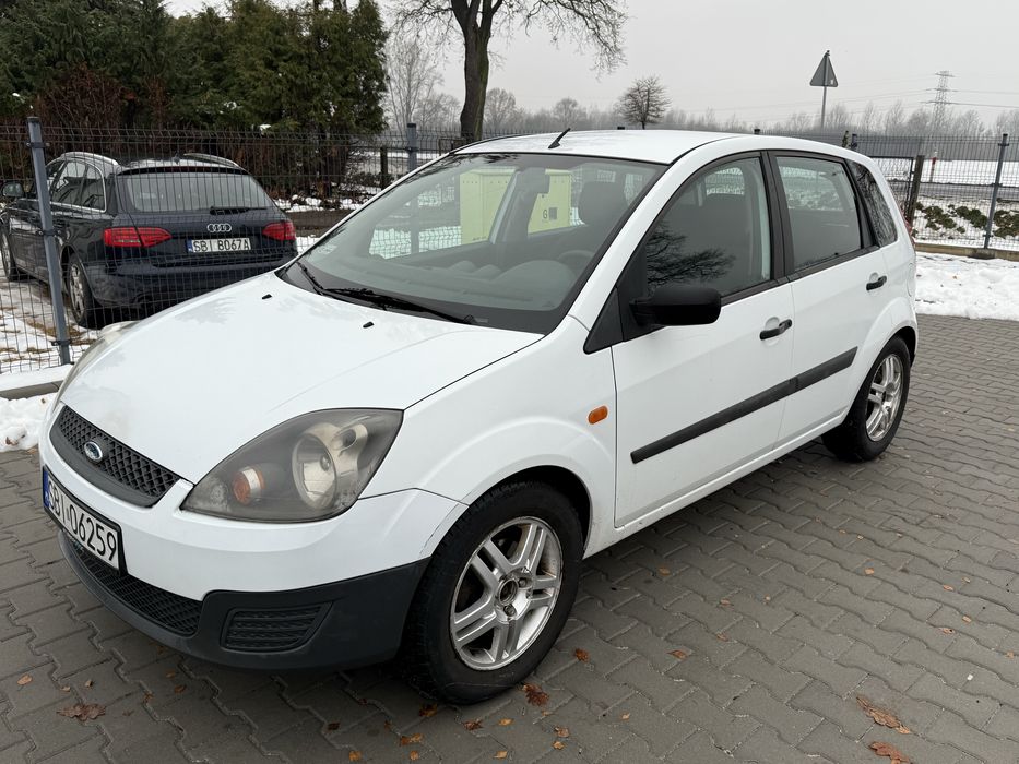 Ford Fiesta 2007 1.4 ekonomiczny Poliftowa