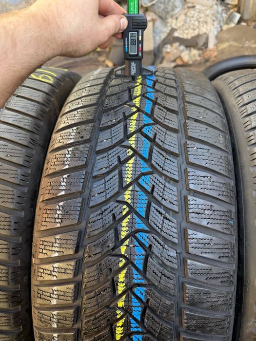 Шины БУ 245 45 R 19 Dunlop WinterSport 5 резина зима комплект