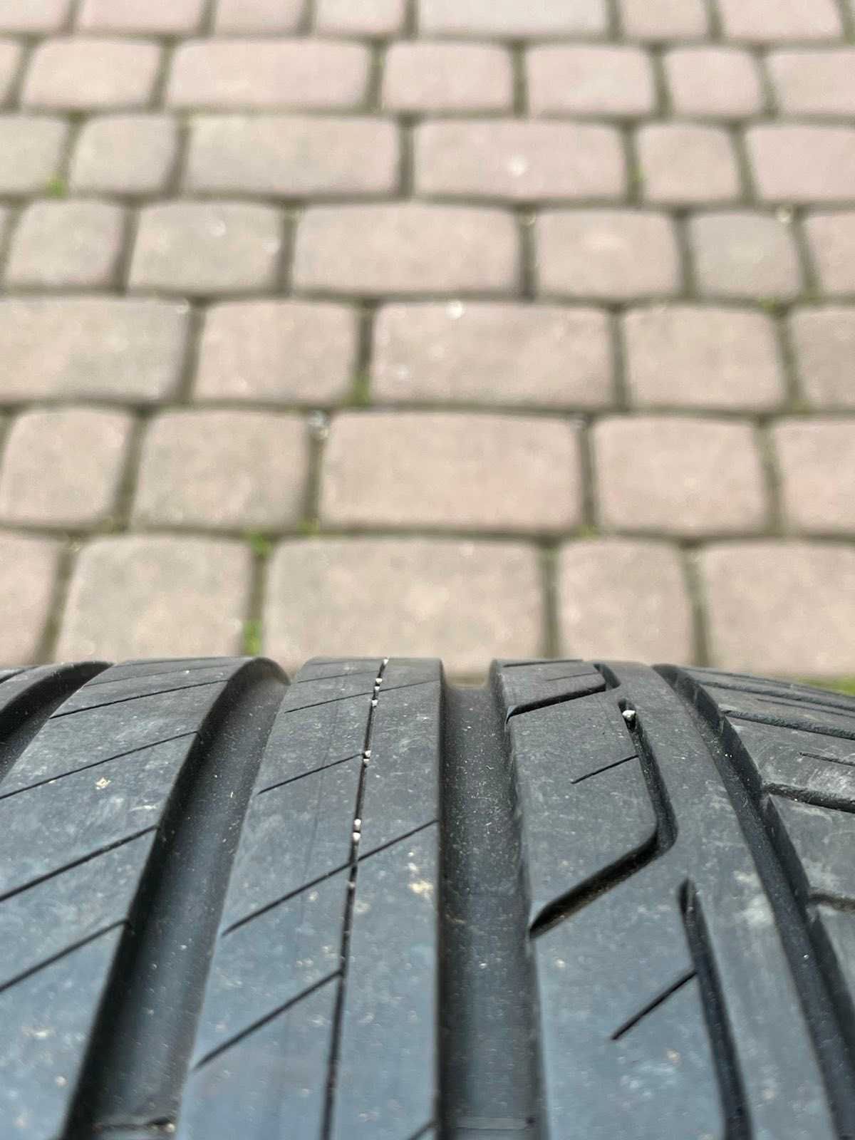 Opony Bridgestone Turanza T001  225/45/17 91V  4x6mm