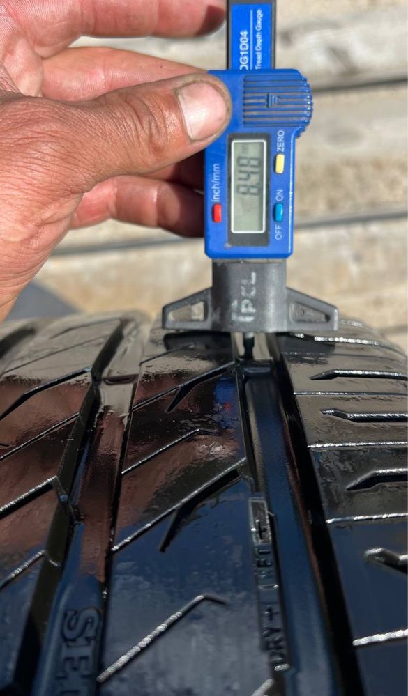 Шины б у 255/40R18 SEMPERIT SPEED-LIFE 3 лето