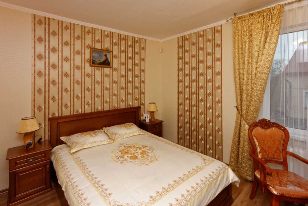 VIP 1 но кім. Центр. Тераса Бювет