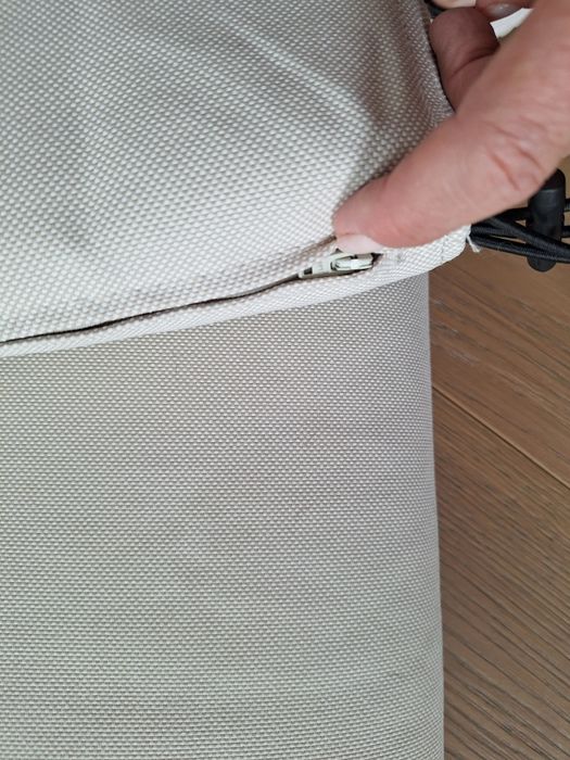 2 Poduchy na meble ogrodowe/balkonowe