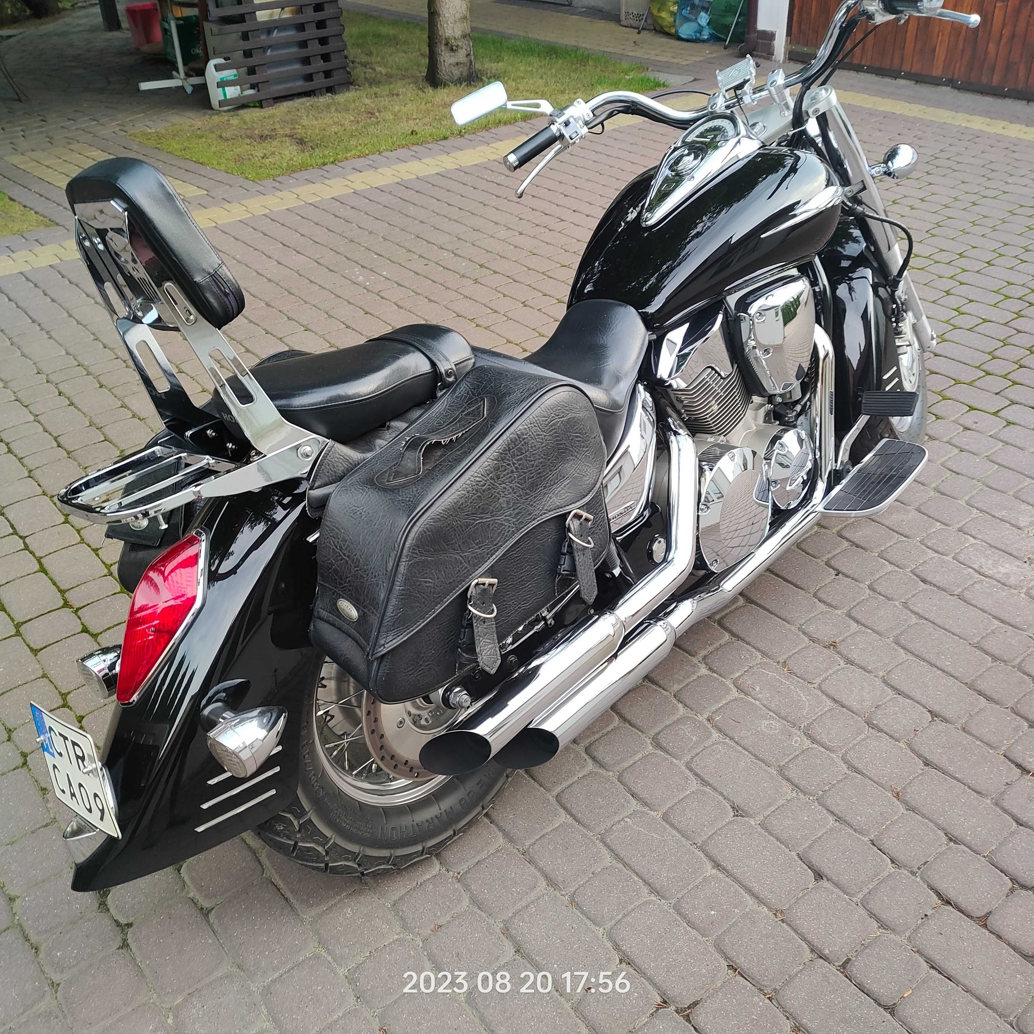 honda vtx 1300 retro