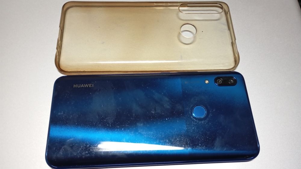 TCL E UM HUAWEI Ambos 64gb