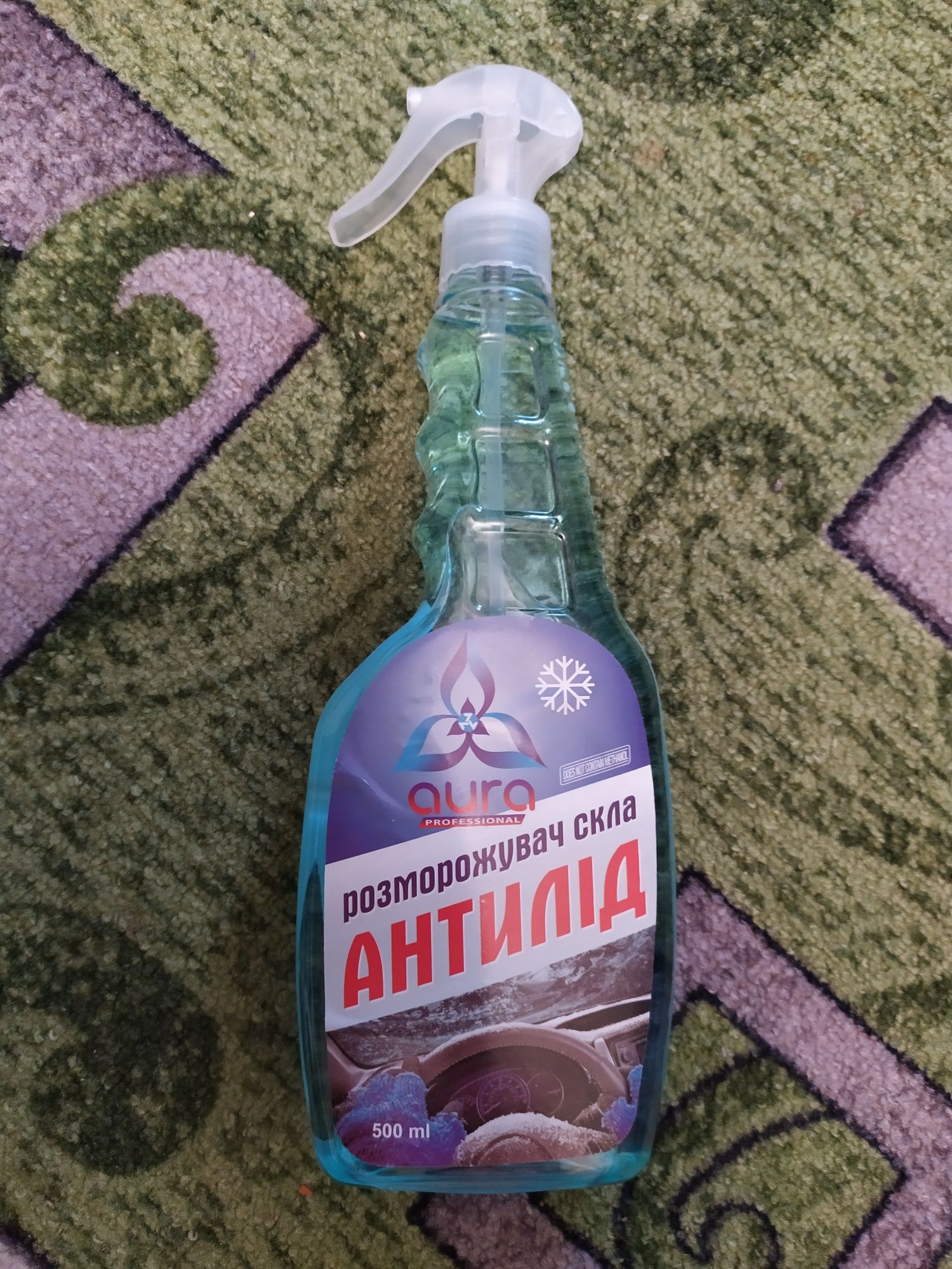 Размораживатель стекла Антилед Aura 500ml