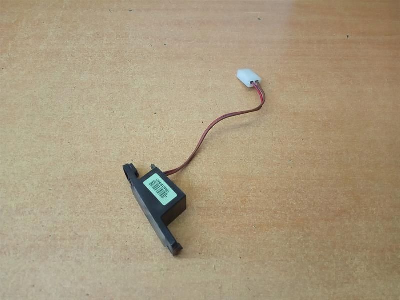 LAMPKA LOGO PROJEKTOR LUSTERKA MERCEDES GLS X166