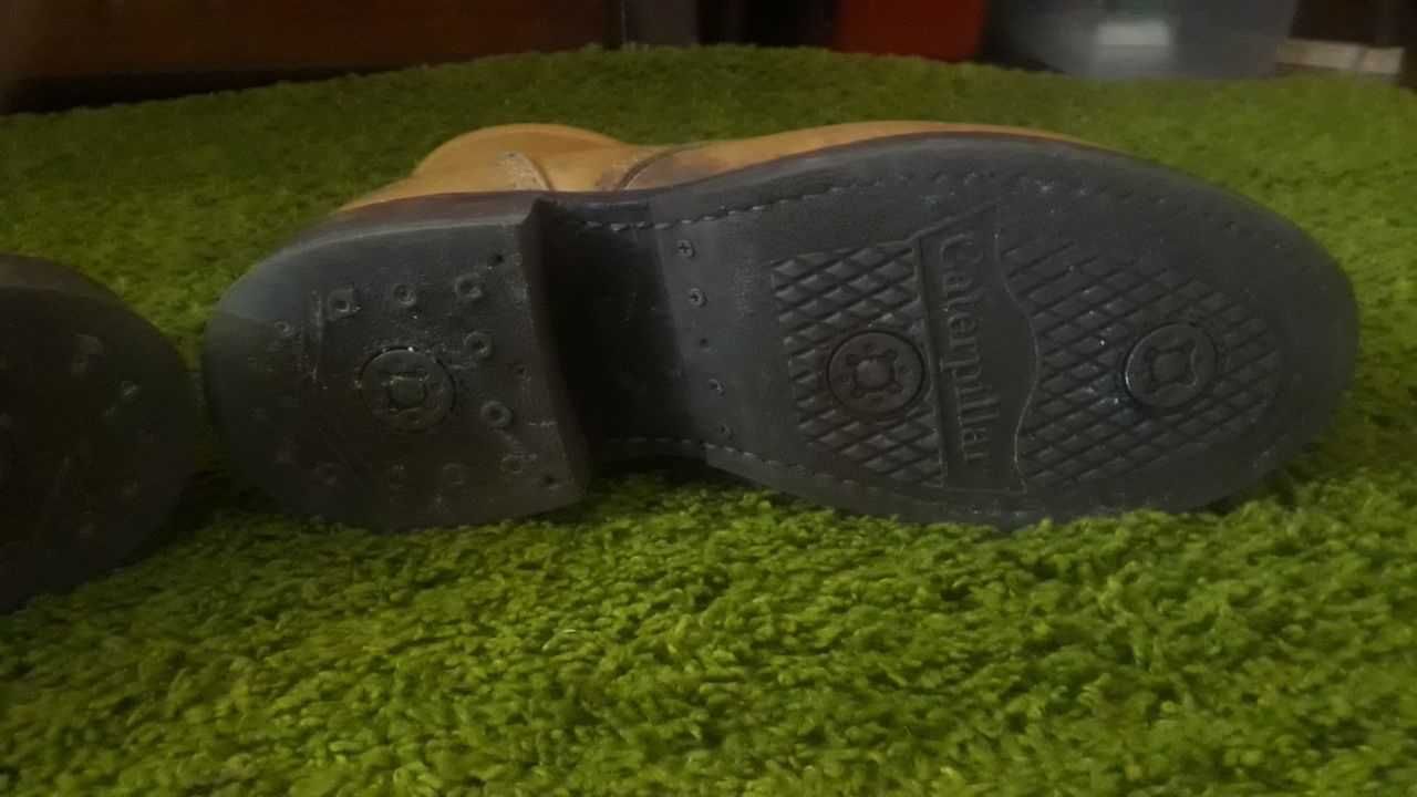 Стильні чоловічі черевики Caterpillar. Натуральна шкіра.