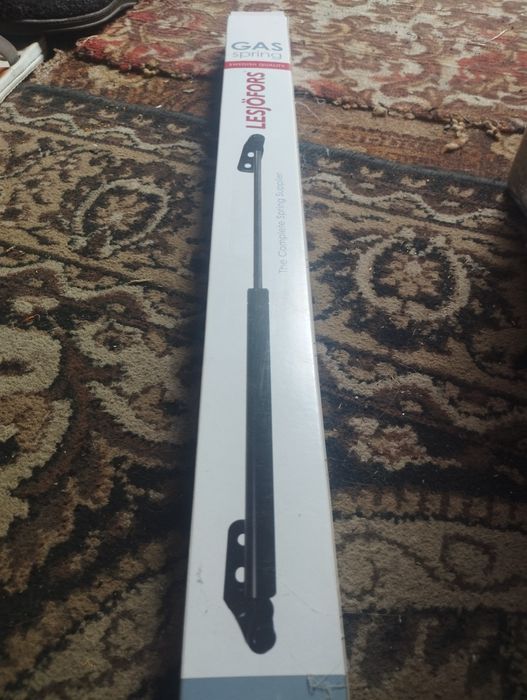 Амортизаторы капота багажника VW