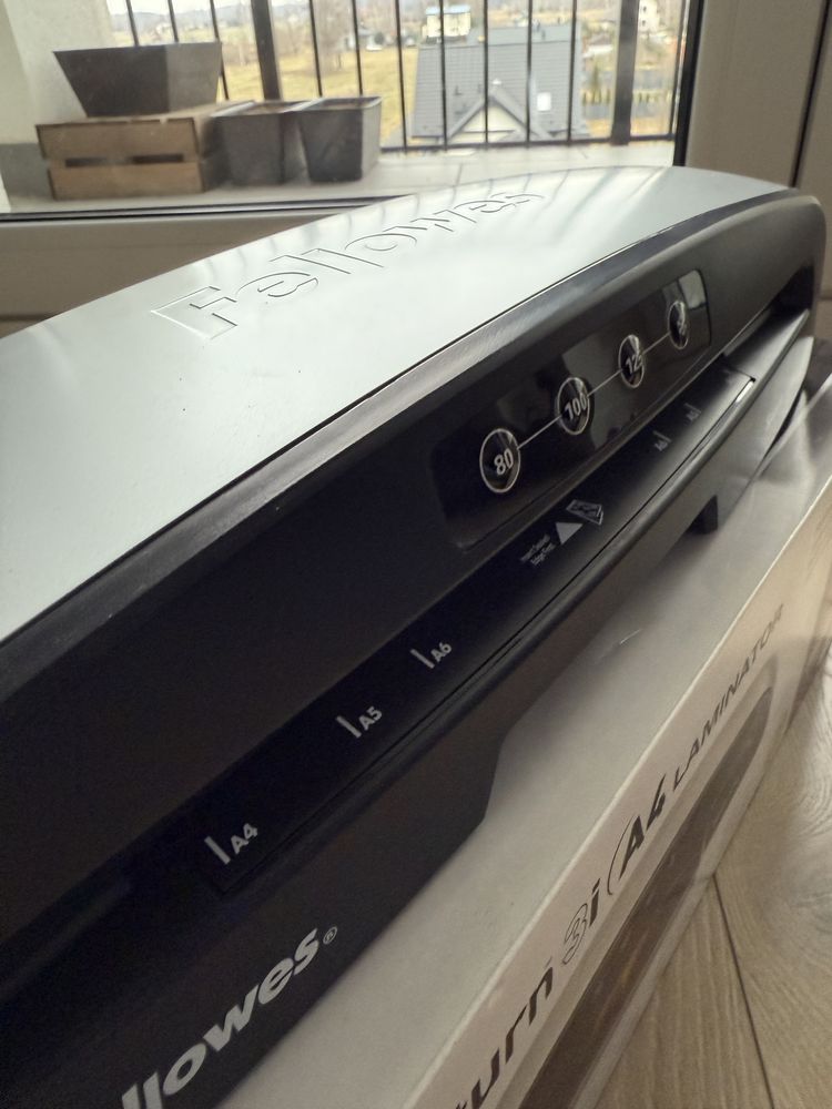 Laminator FELLOWES Saturn 3i A4 Szerokość laminacji 235 mm