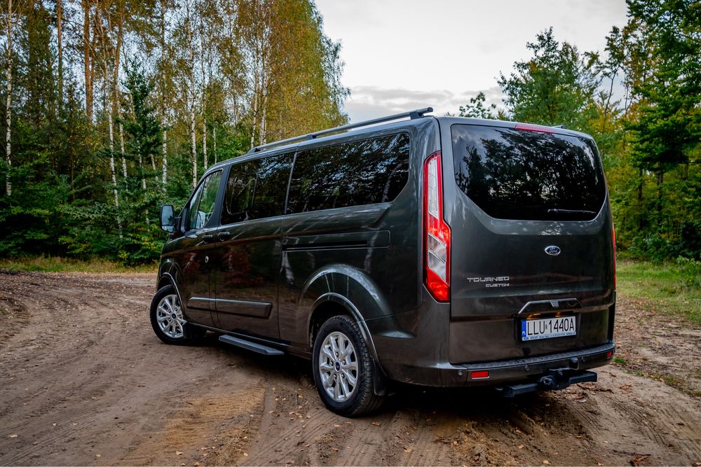 Wynajem do Wynajęcia Bus 9-osobowy Ford Tourneo Custom 2021r AUTOMAT