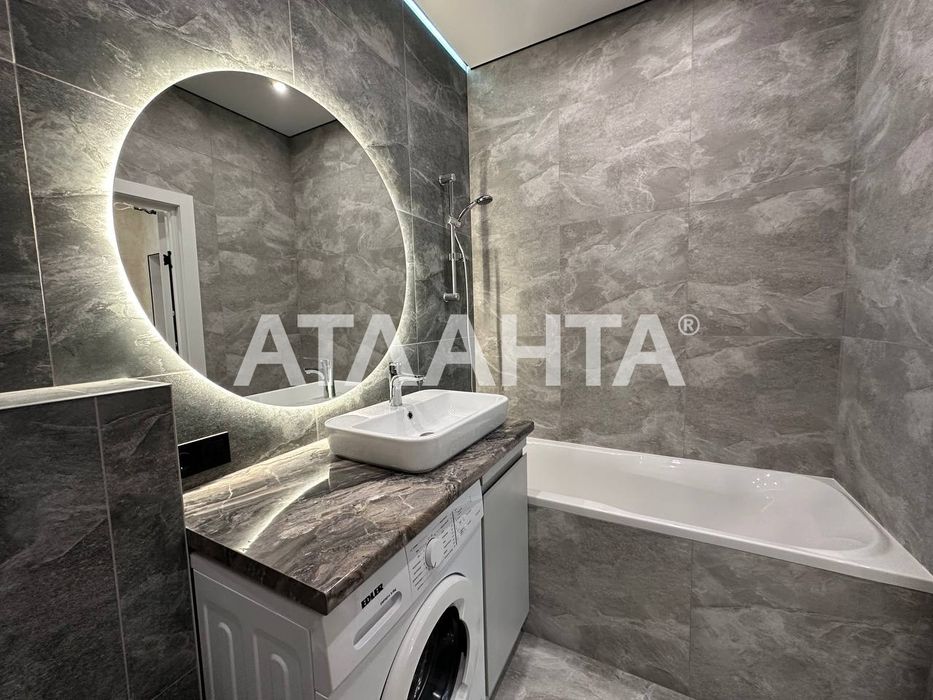 1 комн квартира с ремонтов ЖК 66 Жемужина Фонтан