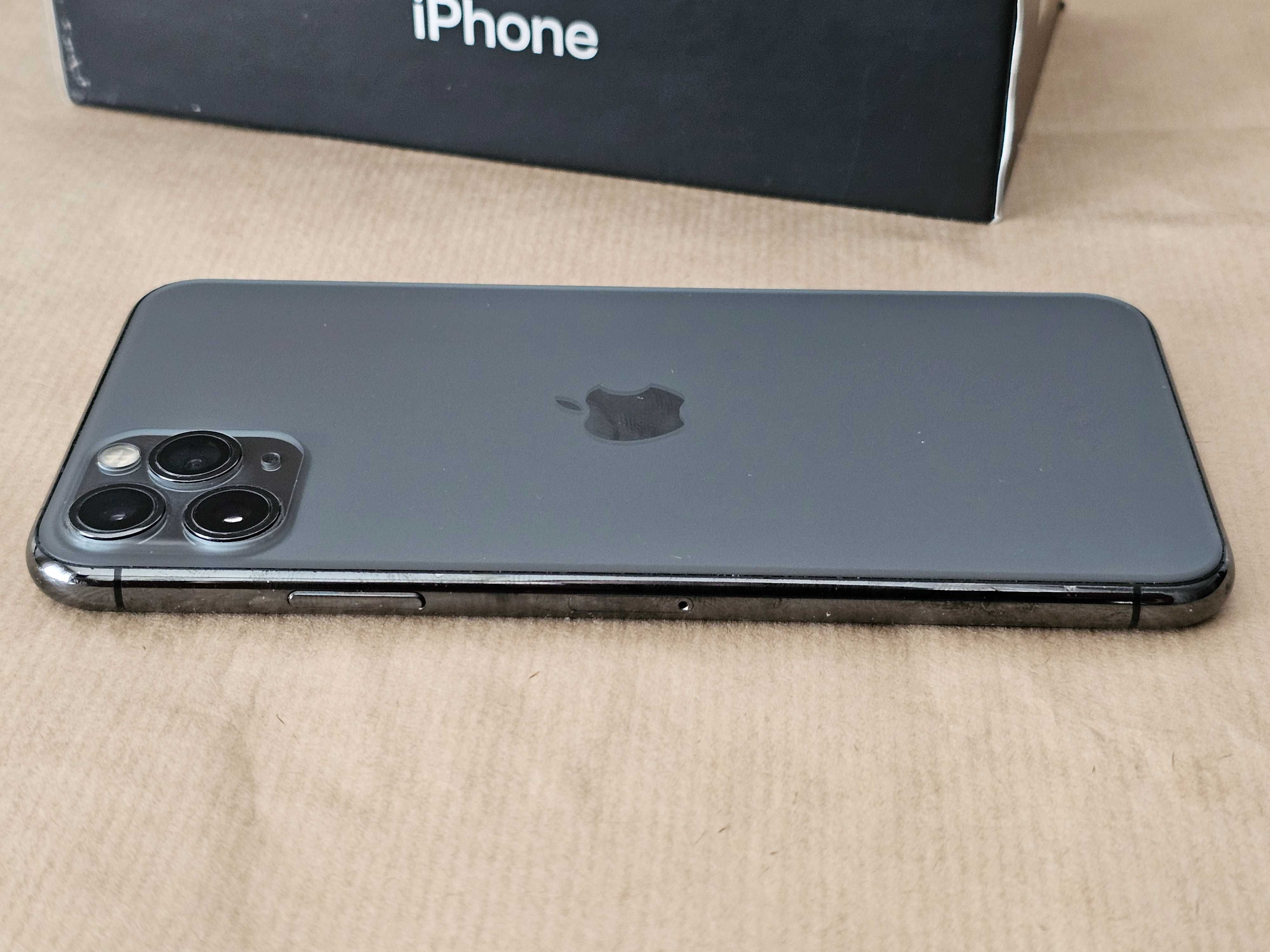 Iphone 11Pro Max 256Gb.  100% Bateria. Muito bom.