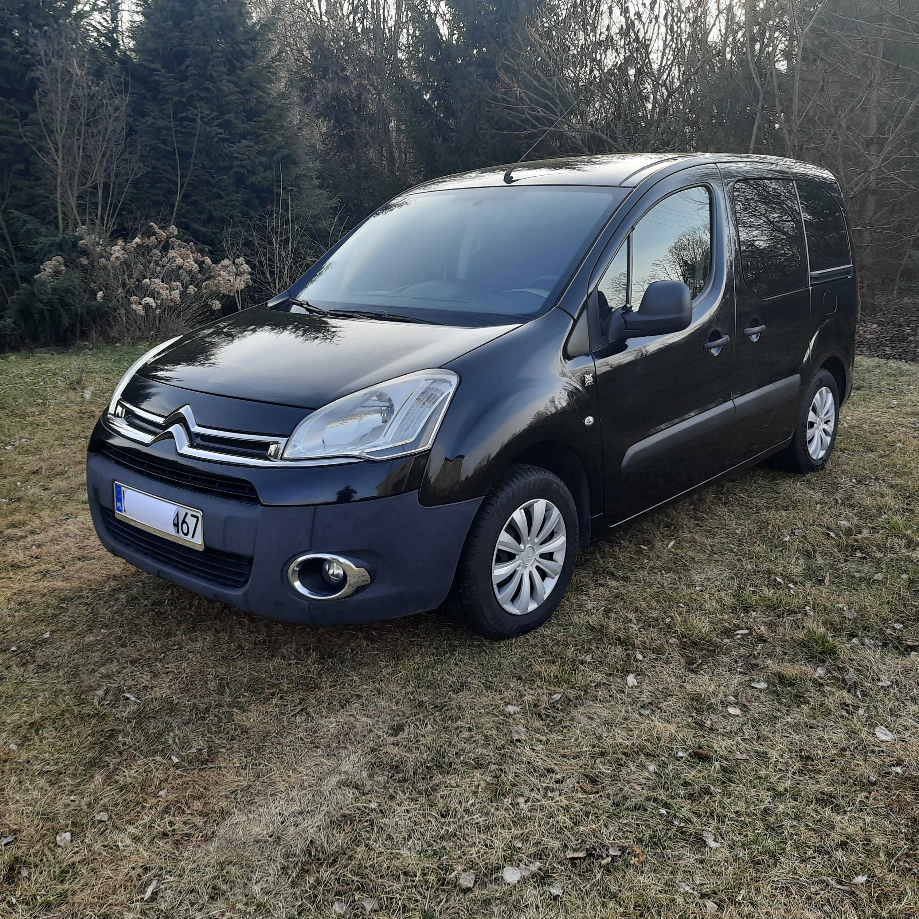 Berlingo  1.6 hdi 2014 r  Multispace - Bezwypadkowy-Po Lift
