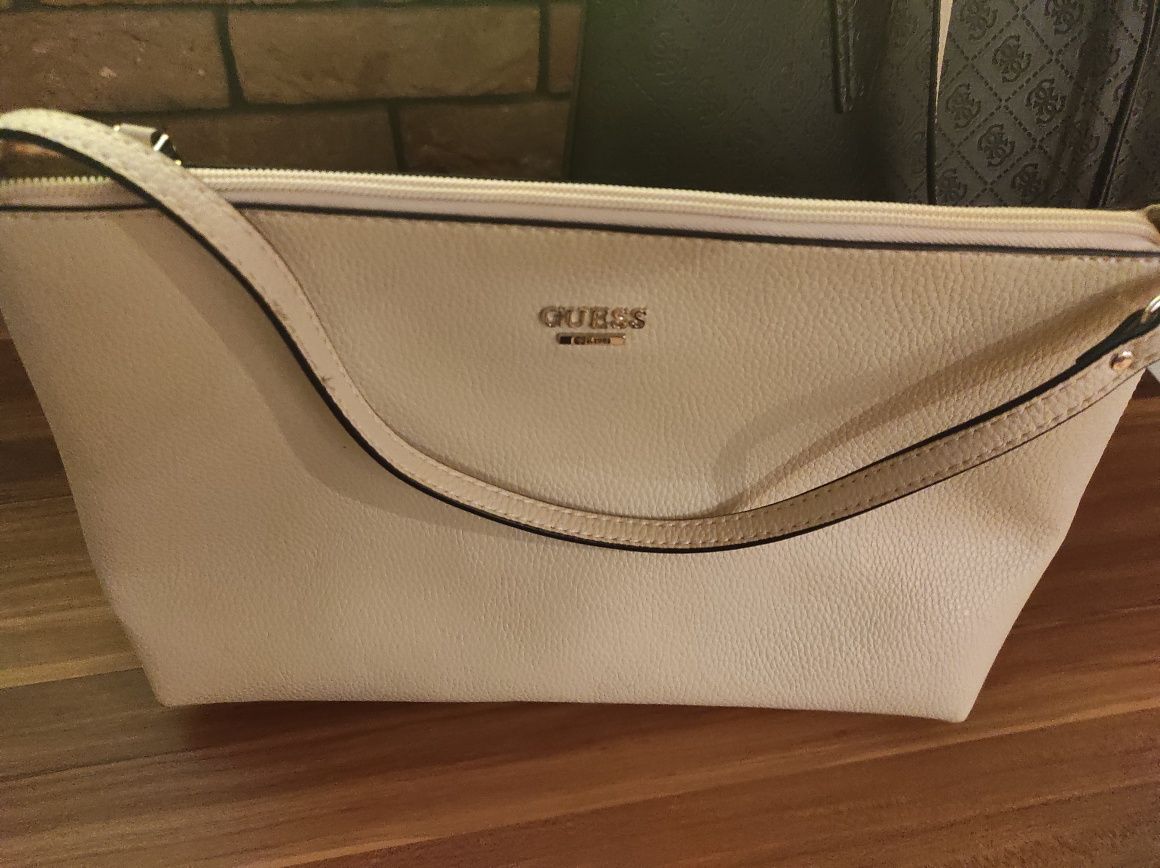 Torebka Shopper Guess, czarna, z wkładką, stan idealny