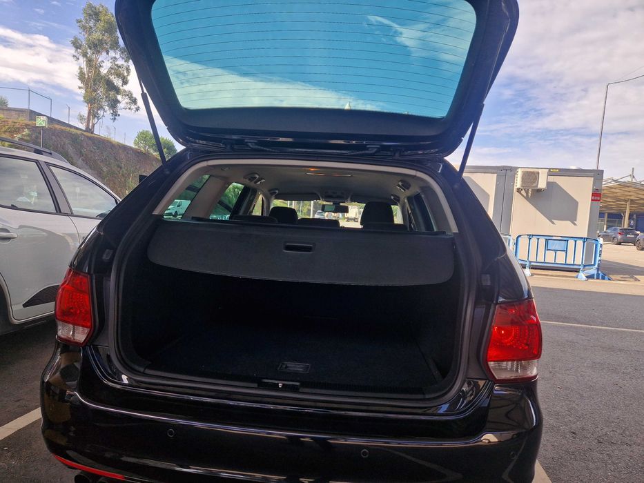 Vende-se VW Golf Variant Match 2.0 – 2012 – Excelente Estado!