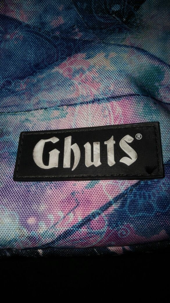 Mochila Escolar GHUTS