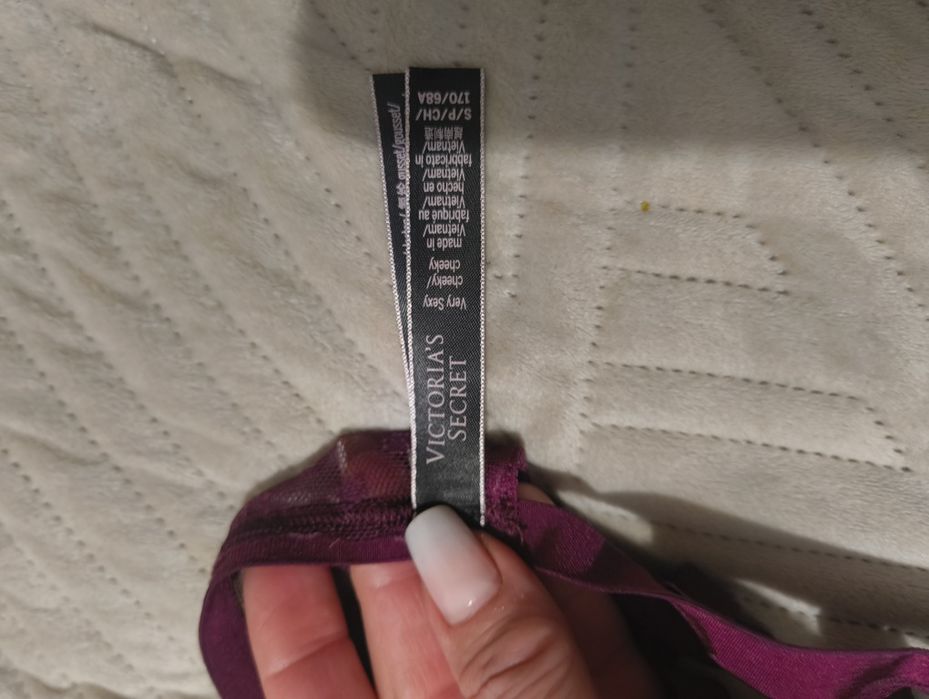 Majtki Victoria secret r.S
