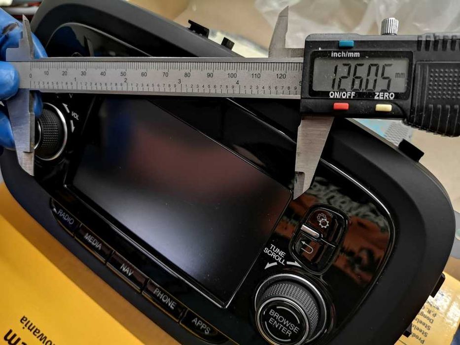 Nawigacja Continental VP2 oryginalna 5 cal Fiat 500x obsługuje kamerę