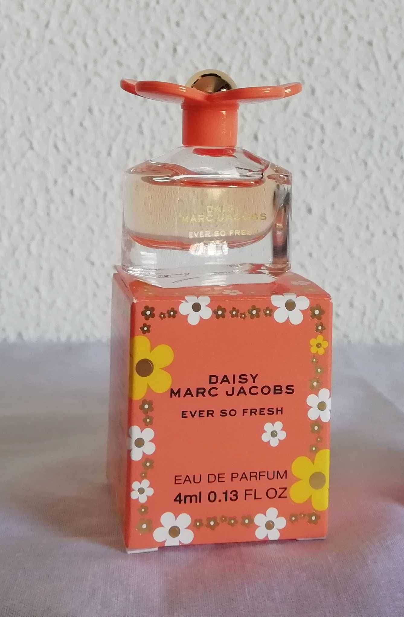 Miniatura do perfume Daisy Ever So Fresh de Marc Jacobs 4ml, Novo