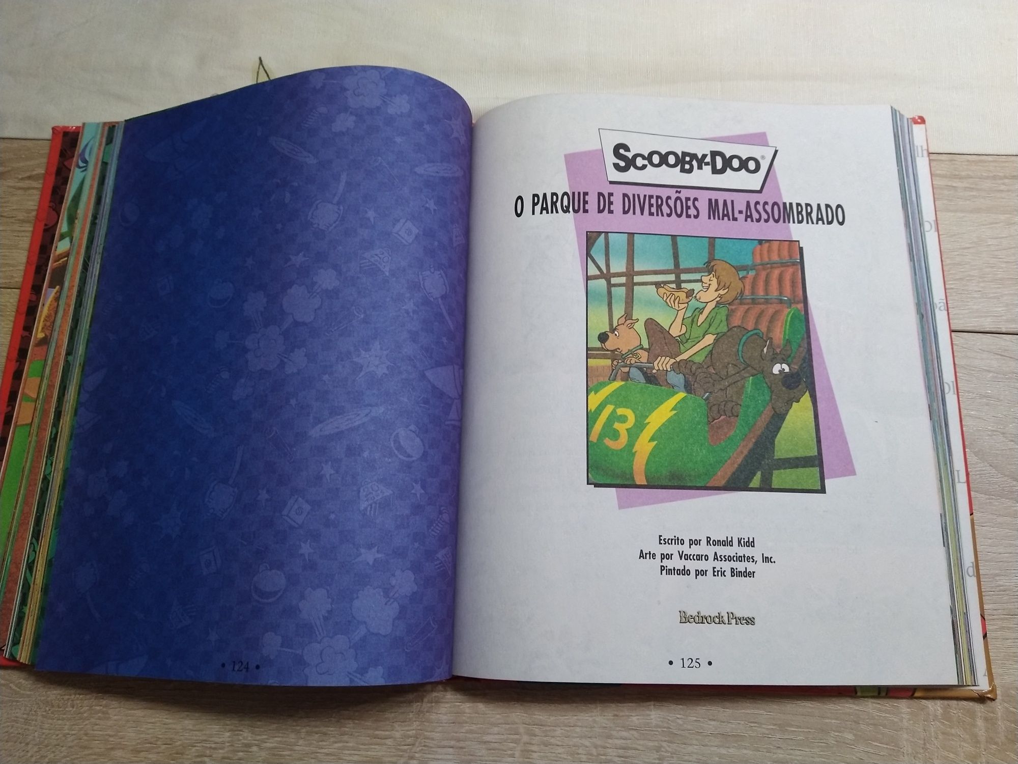 Livro Contos dos Flinstones