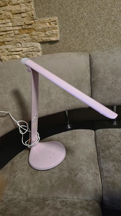 Лампа настільна рожева
