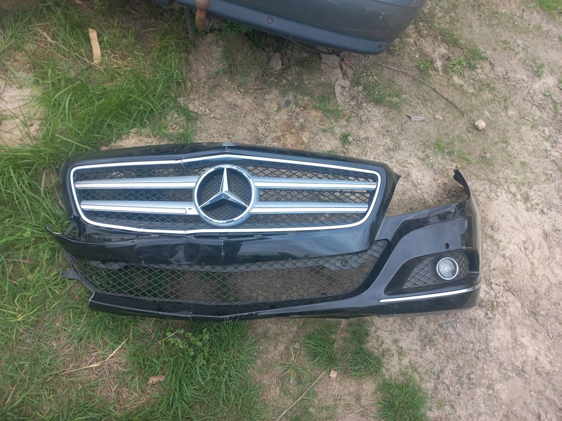 Mercedes Cls 218 gril atrapa halogen zderzak