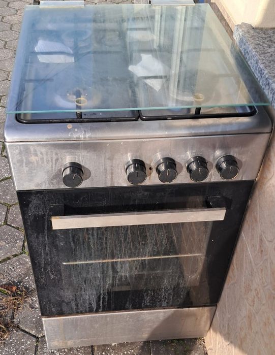 Fogão a gás de botija ou natural