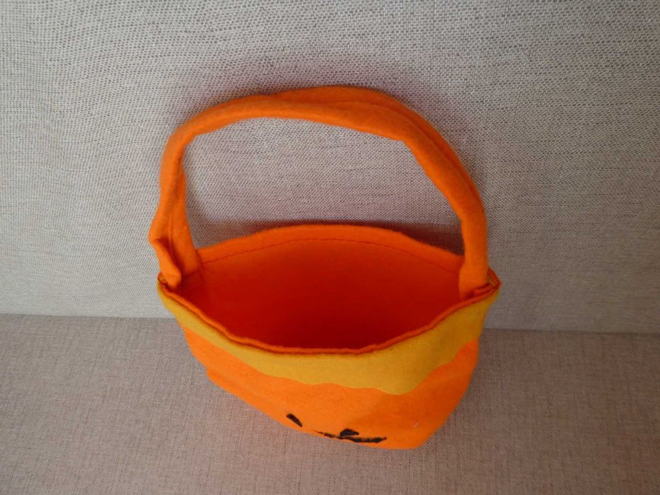 Bolsinha Halloween em Tecido