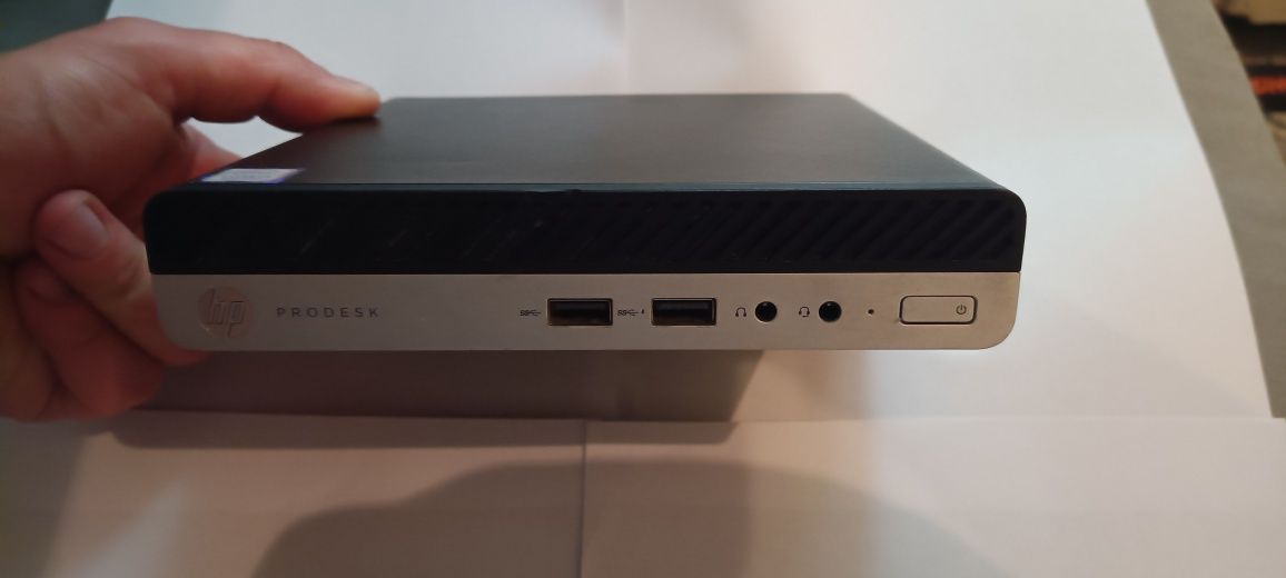 HP ProDesk 400 G5 mini i5-9500T 1TB

procesorem Intel Core i5 9. g