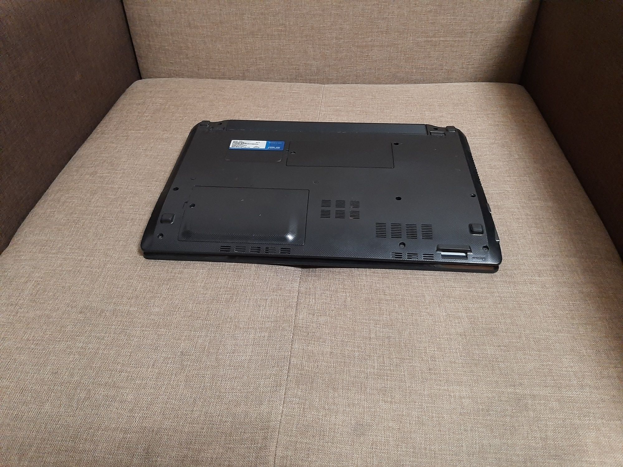 Ноутбук Asus K53T,AMD A6-3610MX,4 ядра-4 потоки,ram 8/ssd 120 gb