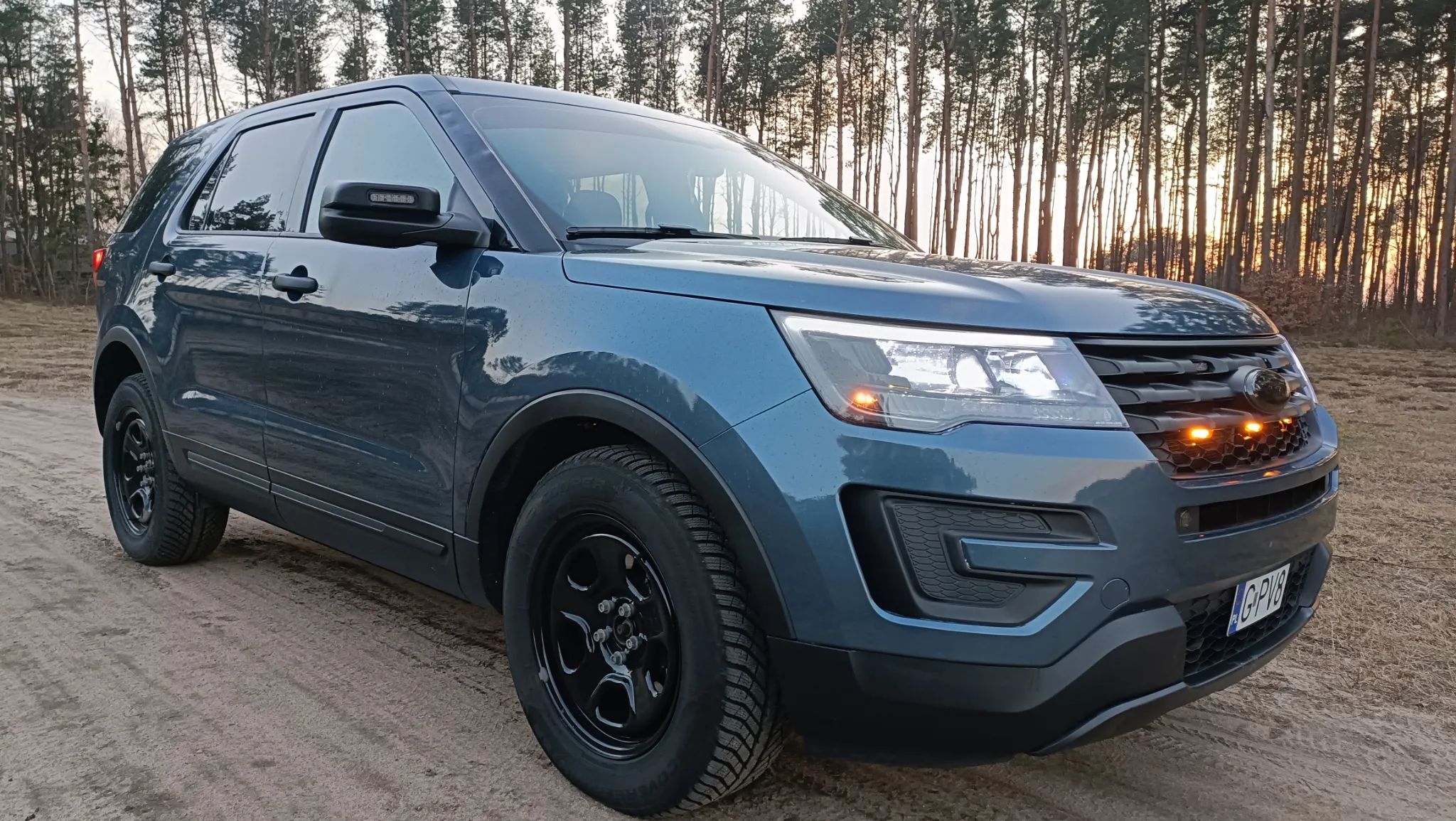 Ford Explorer Police Interceptor AWD Radiowóz