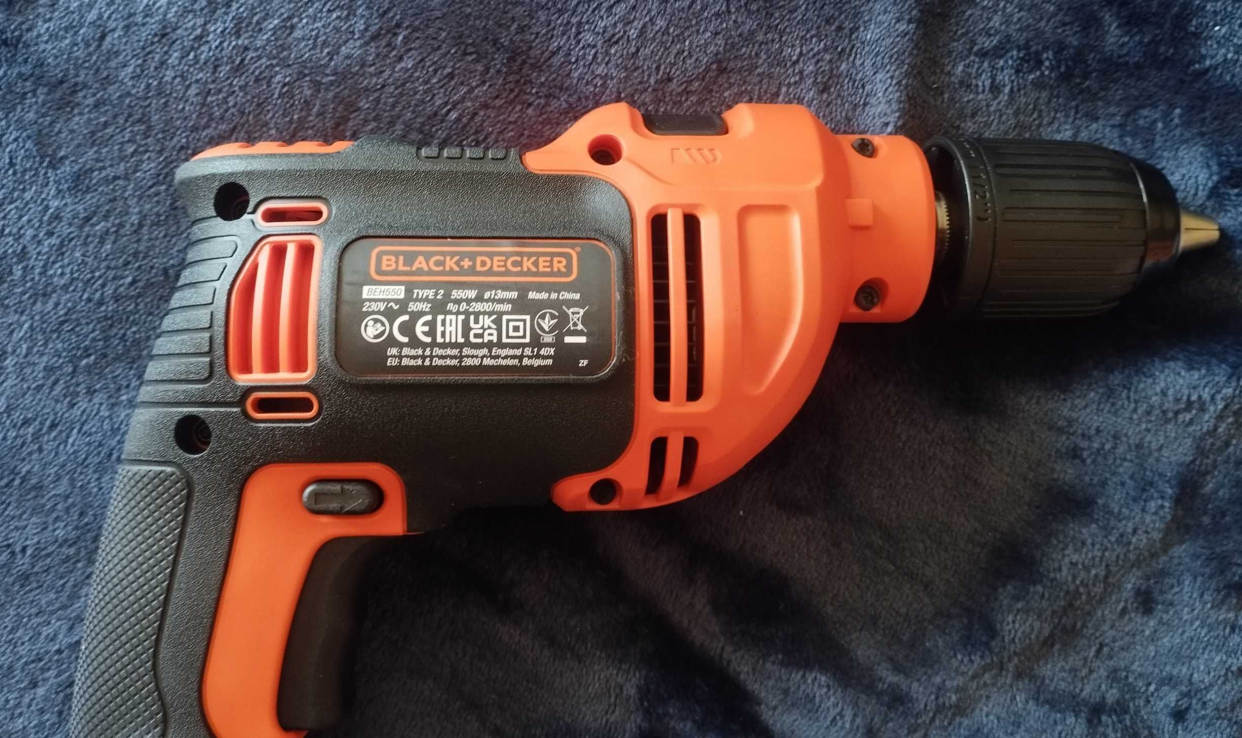 Black Decker, Berbequim BEH550 e Rebarbadora BEG010