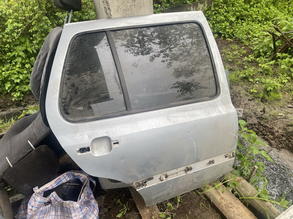 volkswagen Golf 3 запчастини