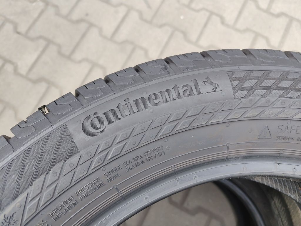 215/60/17C Continental VanContact 4 Season