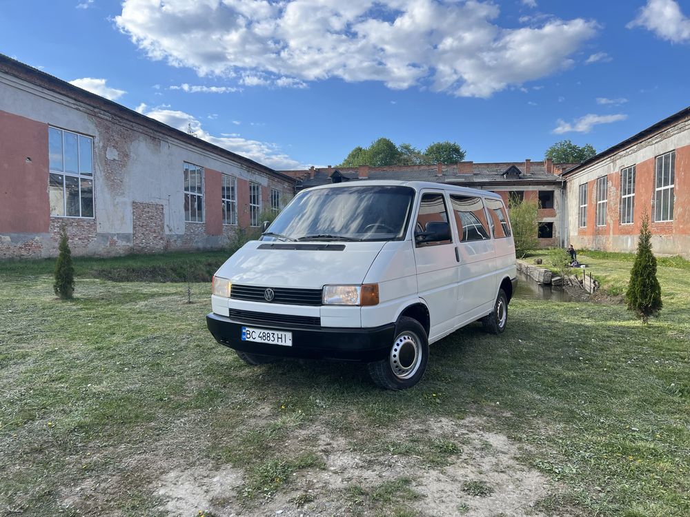 Volkswagen Transporter T4 пасажир