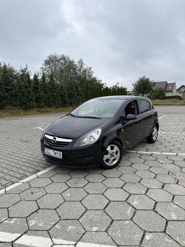 Opel Corsa D 2010r 1.2b  111 Yare *klima*bogate wyposazenie**