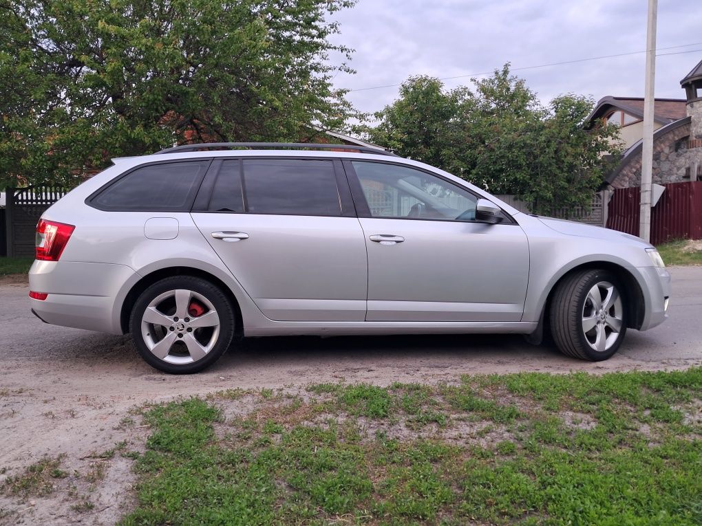 Продам Skoda Octavia A7 1.6TDI MT