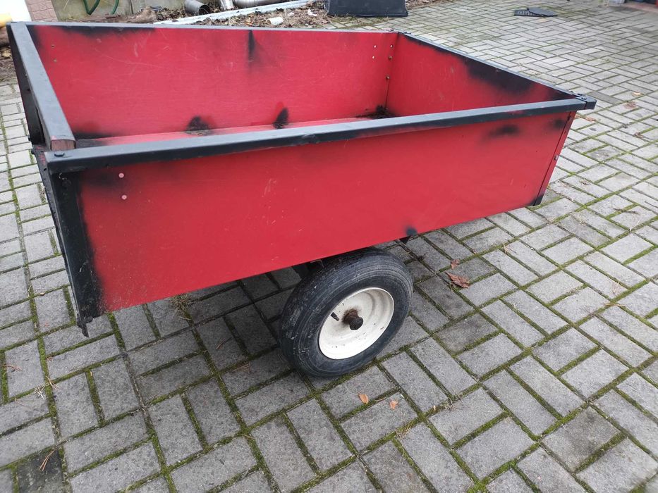 Przyczepka do traktorka kosiarki Quda Agri Fab