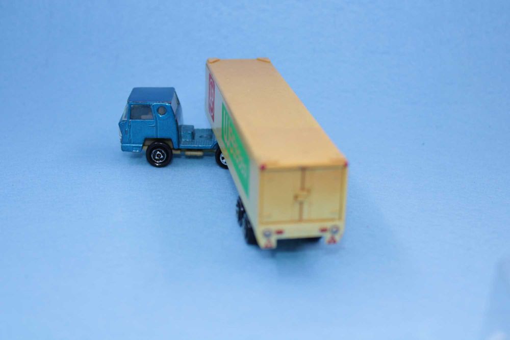 Miniatura antiga Majorette camião Bernard contentor