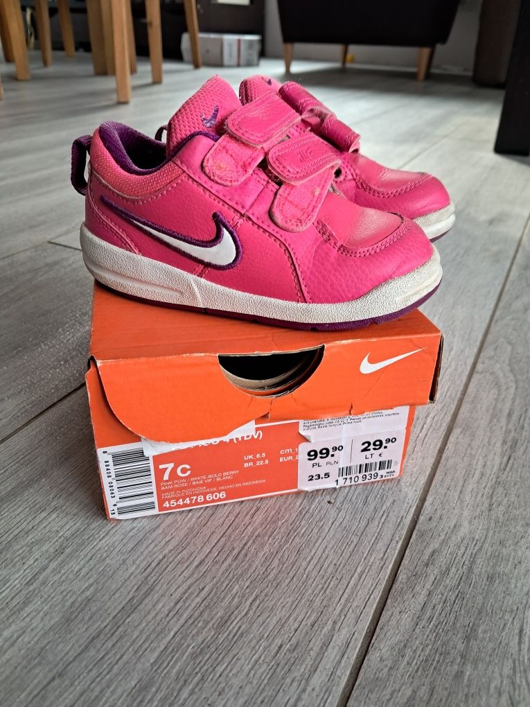 Buty nike 23,5 na rzep