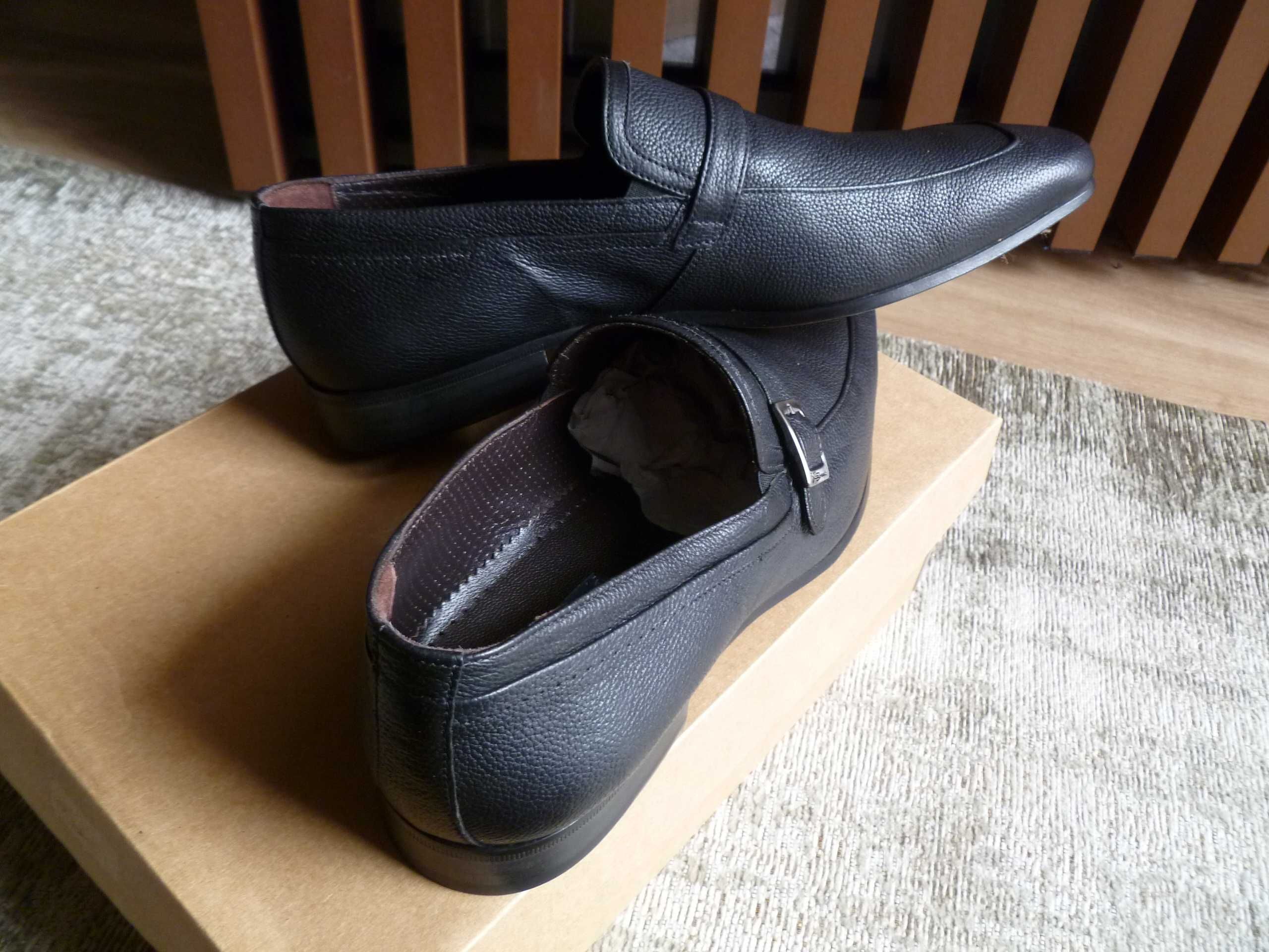 Sapatos clássicos em pele genuína Gino Bianchi