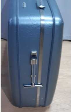 Чемодан пластик American Tourister