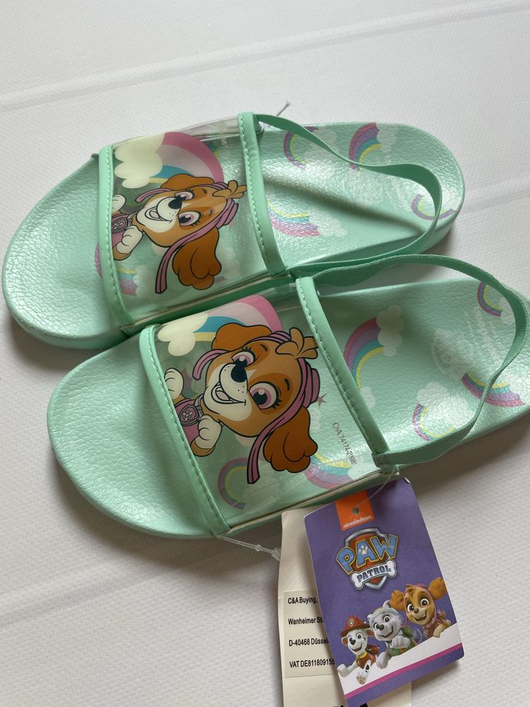 31 32 C&A Skye Paw Patrol Psi Patrol klapki z gumką sandały sandałki