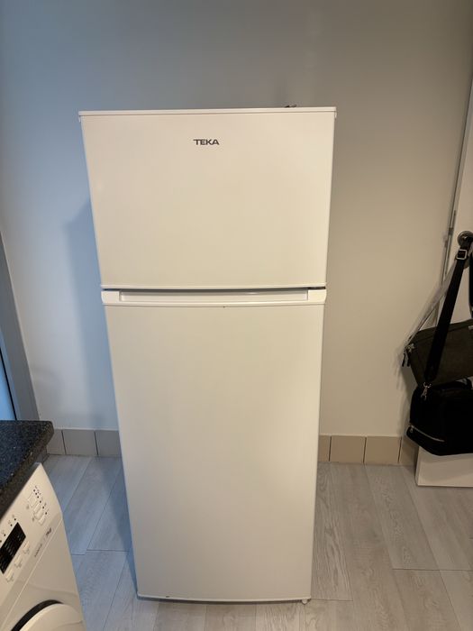 Frigorifico - 2 portas - 210 L - TEKA