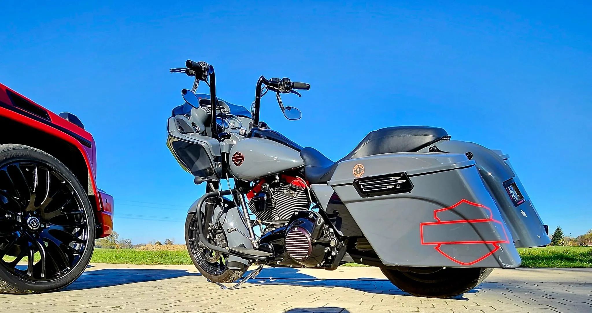 Harley-Davidson  Fltr Custom Road Gleid Furioza zamiana